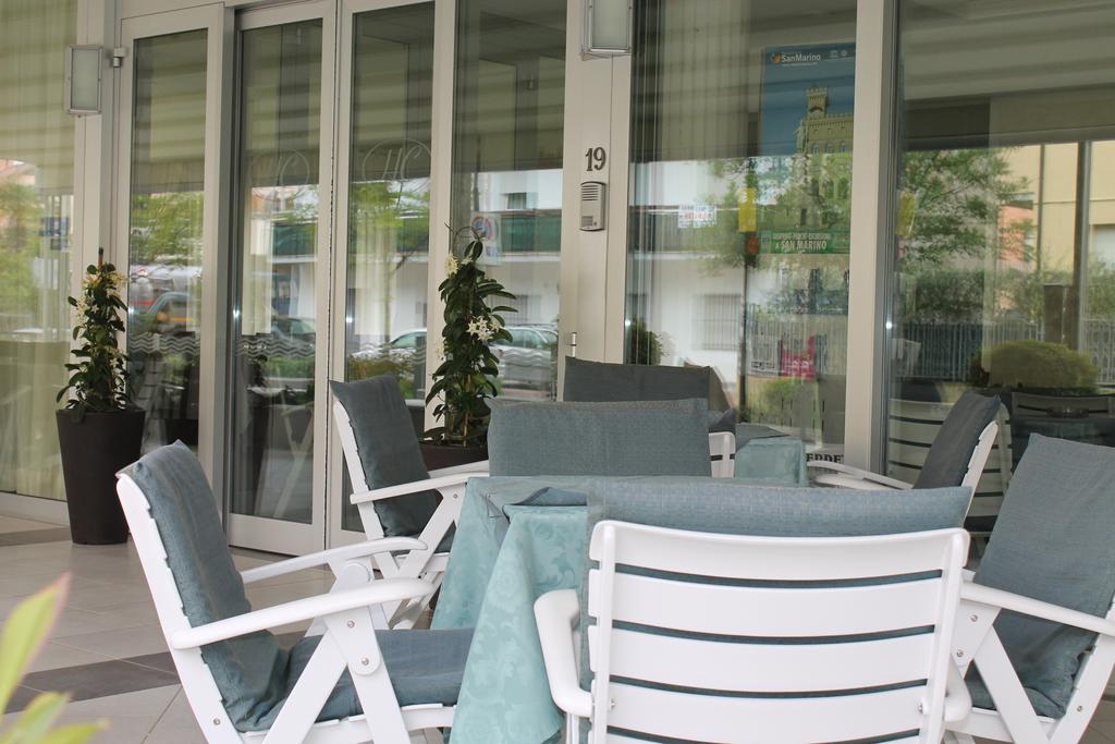 Hotel Costanza Чезенатико Экстерьер фото